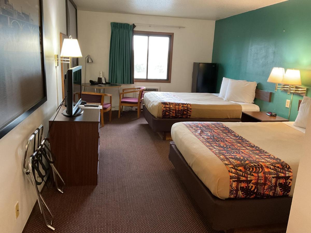 Budget Host Inn バッファロー エクステリア 写真